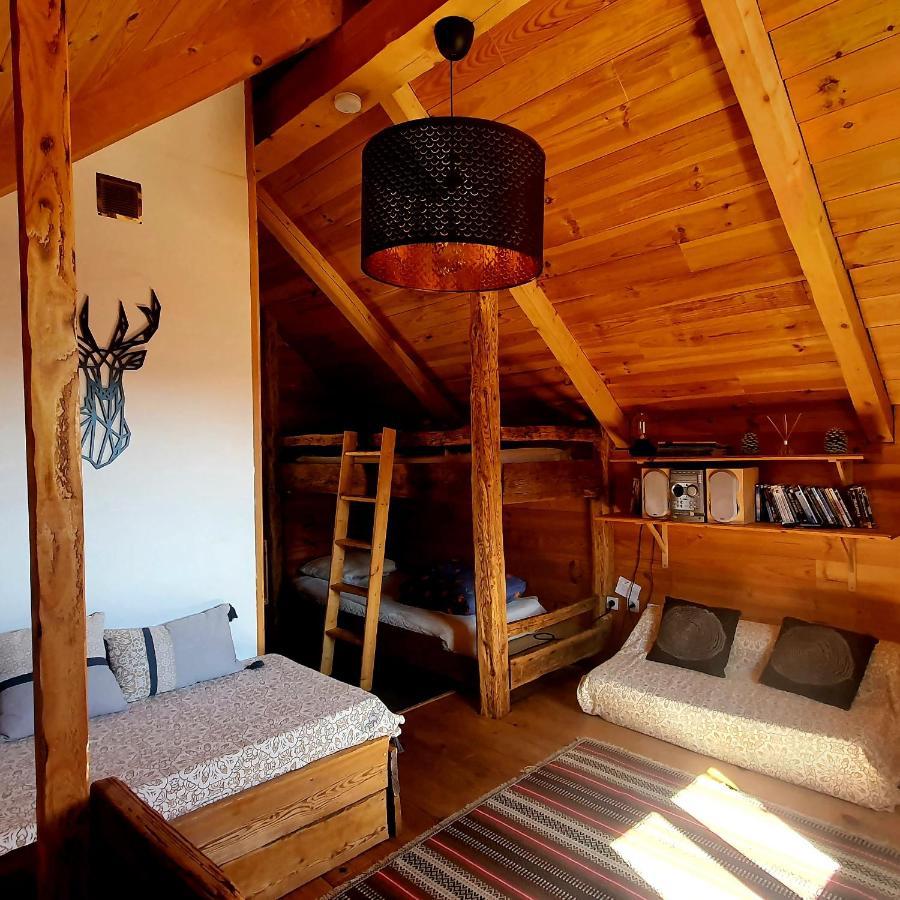Chalet Les 3 Flocons Roure Luaran gambar
