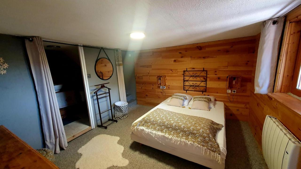 Chalet Les 3 Flocons Roure Luaran gambar